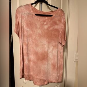 American Eagle tie-dye short sleeve long top. Size small.
